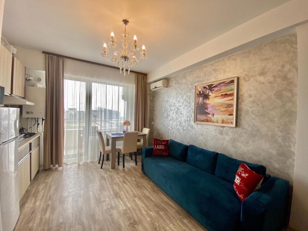 Valy Apartments Summerland Mamaia Exterior foto