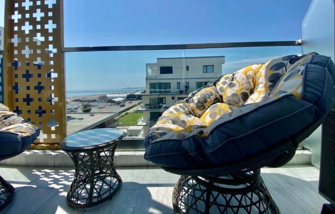 Valy Apartments Summerland Mamaia Exterior foto