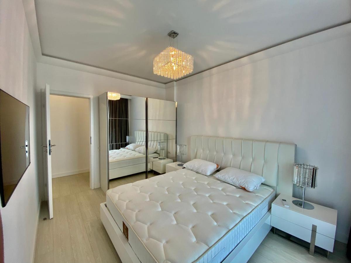 Valy Apartments Summerland Mamaia Exterior foto