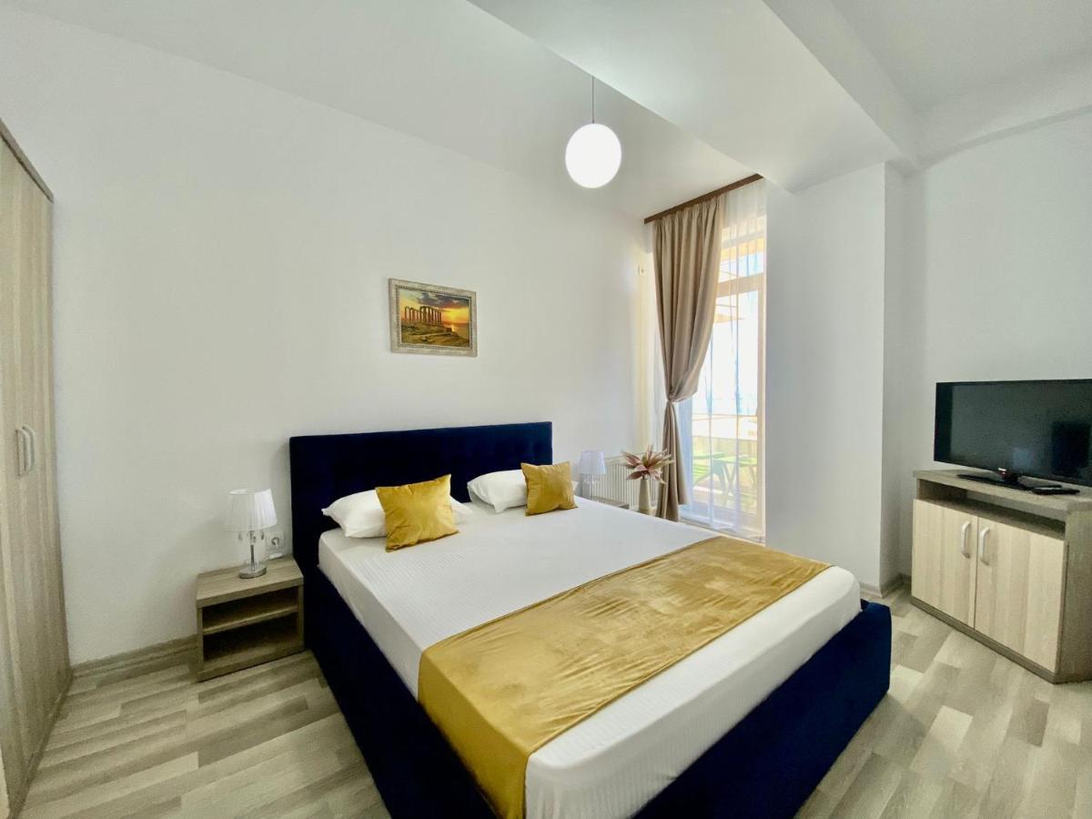 Valy Apartments Summerland Mamaia Exterior foto