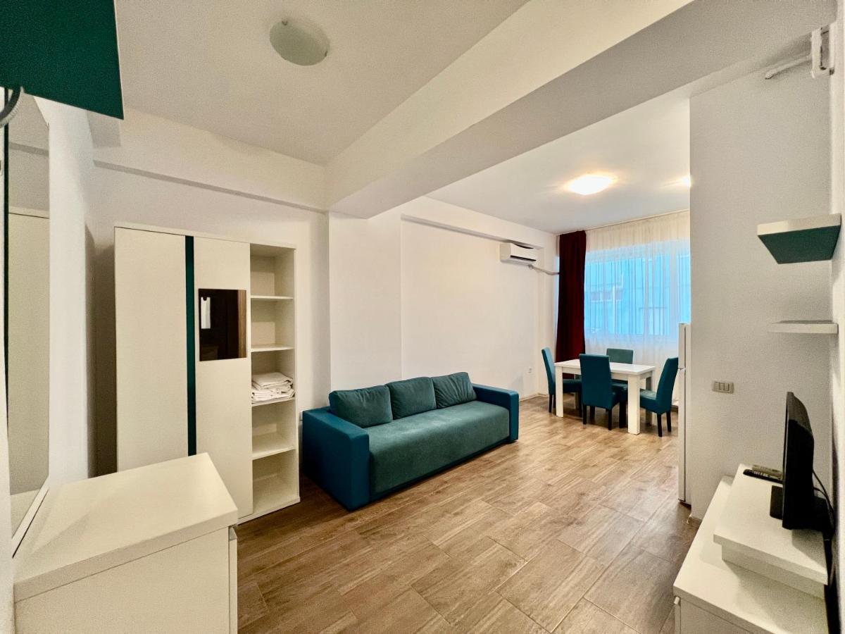 Valy Apartments Summerland Mamaia Exterior foto