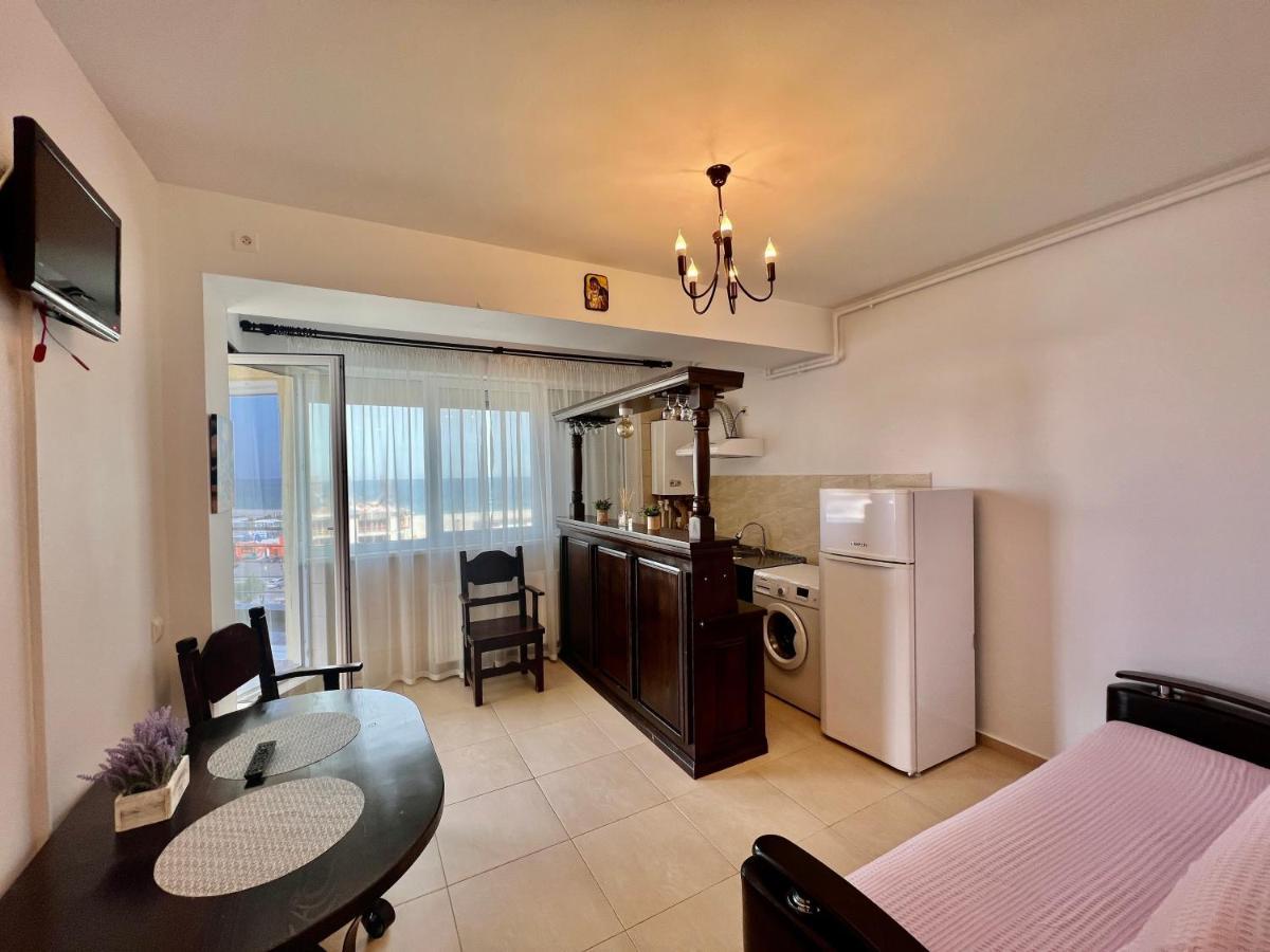 Valy Apartments Summerland Mamaia Exterior foto